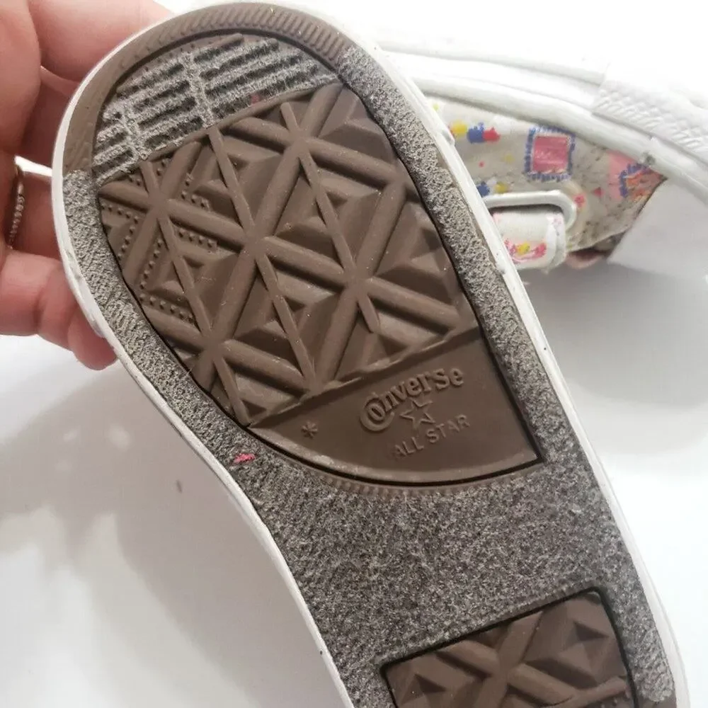 Converse Chuck Taylor All‎ Star Unisex Infant 8 Sneakers Llama Pattern Low Top